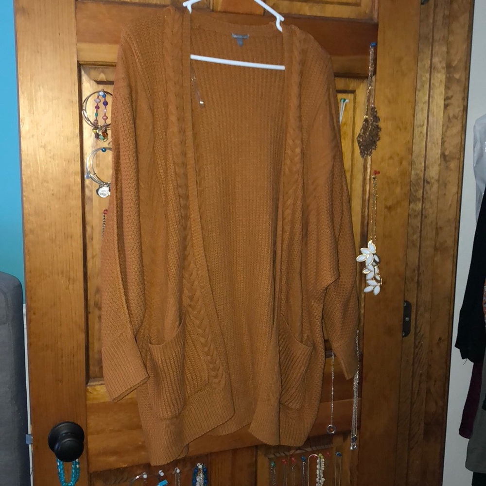 NEVER WORN!! Dark Yellow/Gold cardigan.